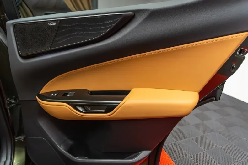 Lexus NX 450h din 2024 cu 12 km - oferta LEX126083 - foto 11