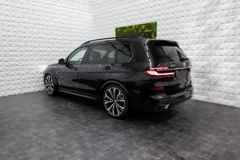 BMW X7 din 2023 cu 50 km - oferta BMW126084 - foto 2