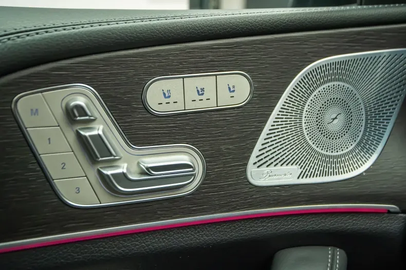 Mercedes-Benz GLE 400 din 2020 cu 72.631 km - oferta MER126087 - foto 11