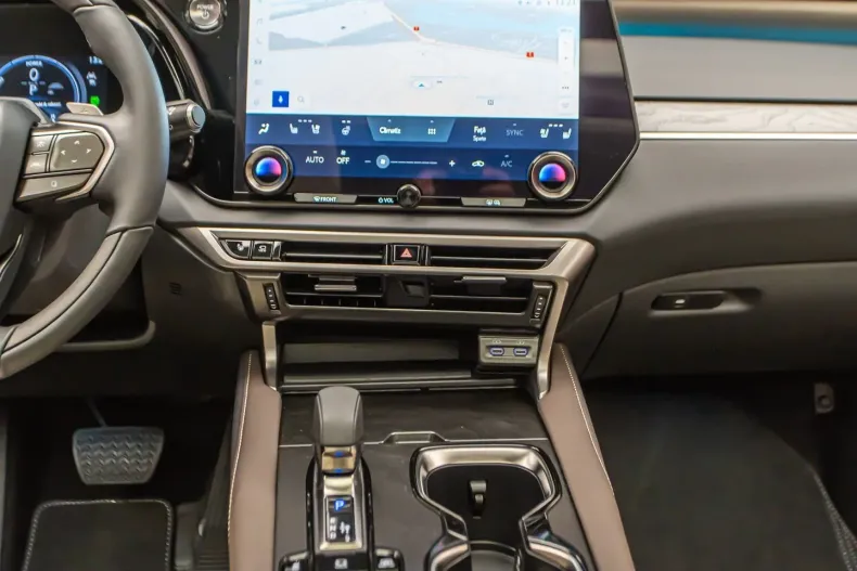 Lexus RX 450 din 2024 cu 9 km - oferta LEX126088 - foto 21