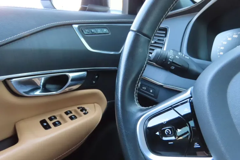 Volvo XC90 din 2020 cu 22.203 km - oferta VOL126098 - foto 7