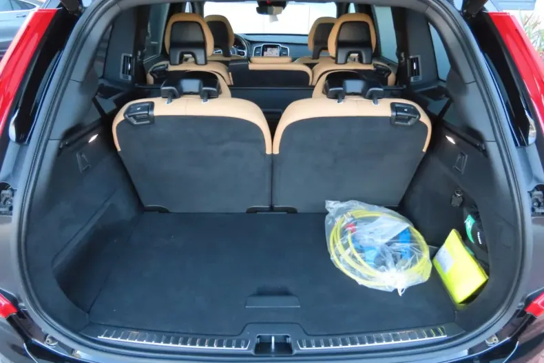 Volvo XC90 din 2020 cu 22.203 km - oferta VOL126098 - foto 9