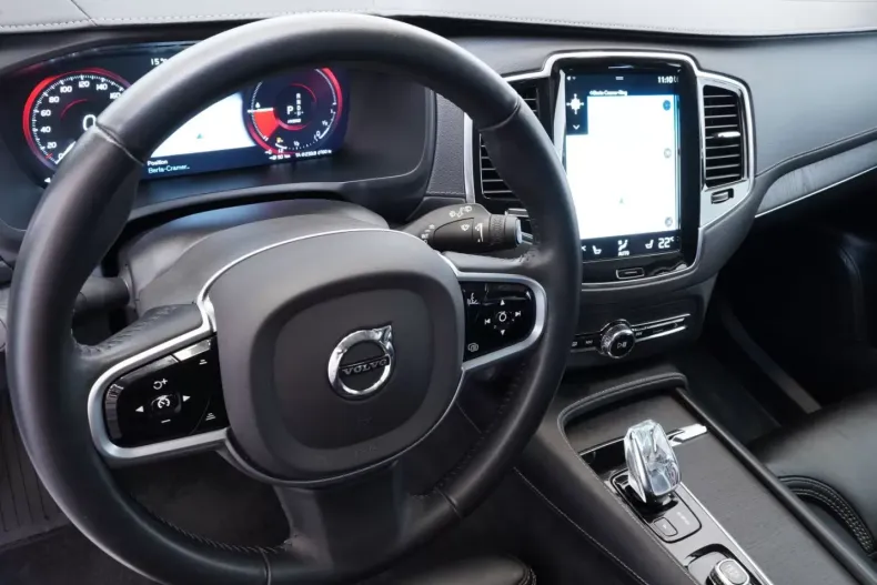 Volvo XC90 din 2020 cu 23.705 km - oferta VOL126101 - foto 6