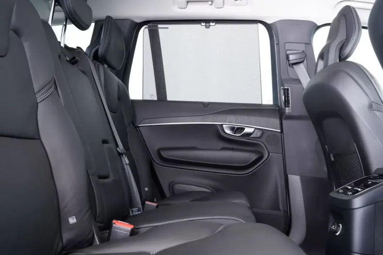 Volvo XC90 din 2020 cu 23.705 km - oferta VOL126101 - foto 14