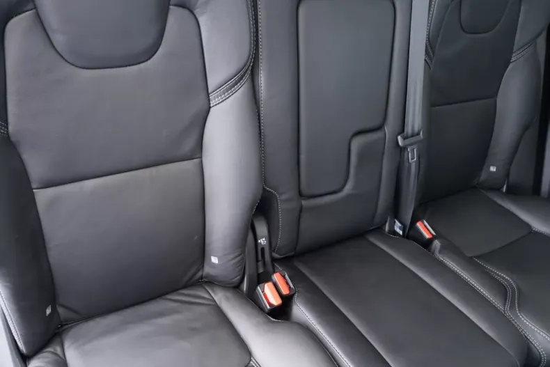 Volvo XC90 din 2020 cu 23.705 km - oferta VOL126101 - foto 16