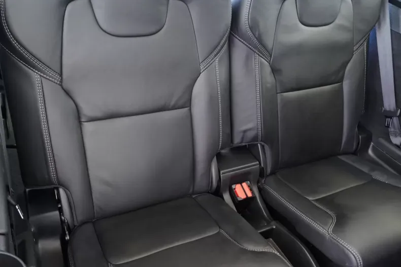 Volvo XC90 din 2020 cu 23.705 km - oferta VOL126101 - foto 20