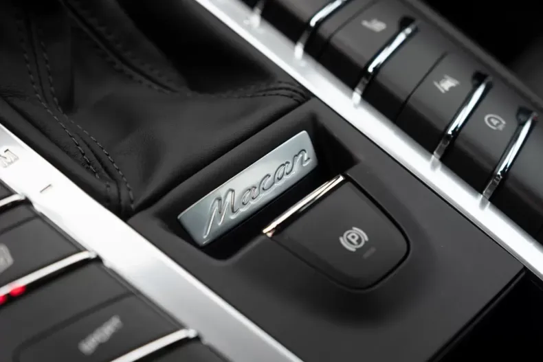 Porsche Macan din 2021 cu 19.395 km - oferta POR126104 - foto 25