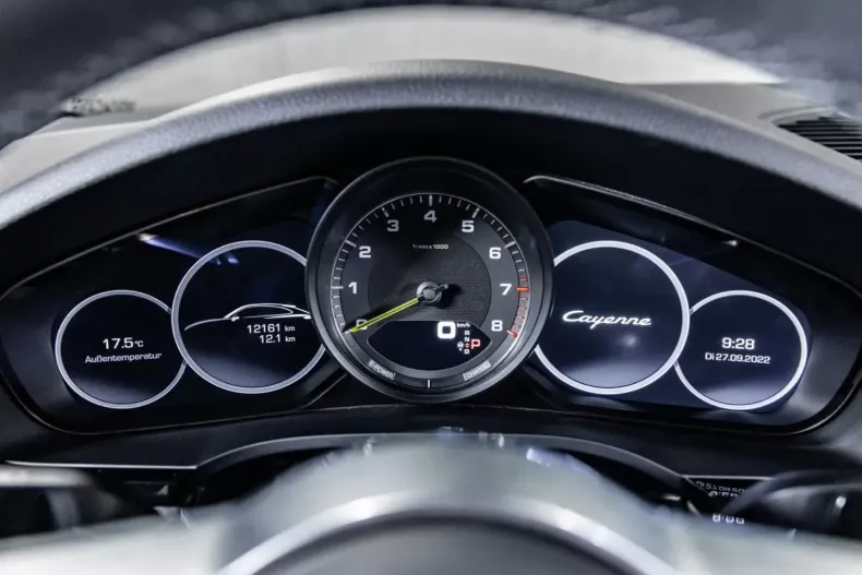 Porsche Cayenne din 2021 cu 12.157 km - oferta POR126105 - foto 10