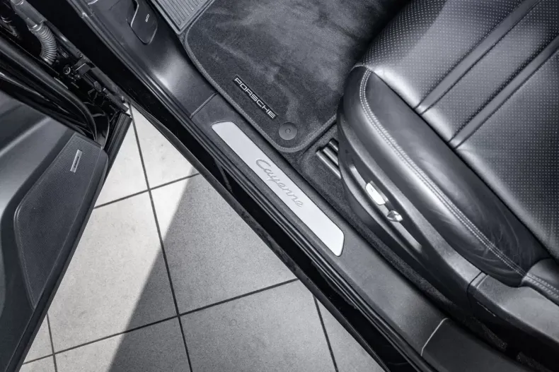 Porsche Cayenne din 2021 cu 12.157 km - oferta POR126105 - foto 16