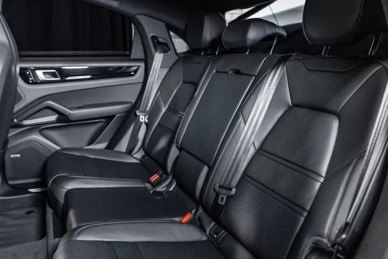 Porsche Cayenne din 2021 cu 12.157 km - oferta POR126105 - foto 18