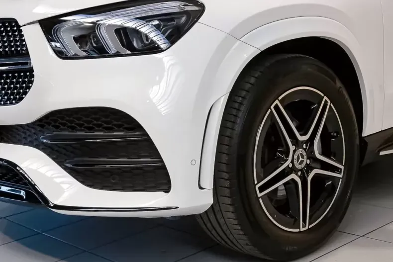 Mercedes-Benz GLE 300 din 2021 cu 23.300 km - oferta MER126114 - foto 3