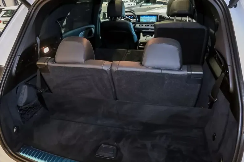 Mercedes-Benz GLE 300 din 2021 cu 23.300 km - oferta MER126114 - foto 10