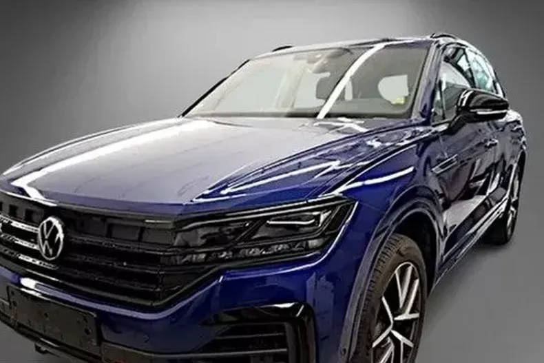 Volkswagen Touareg din 2021 cu 25.268 km - oferta VOL126116 - foto 1