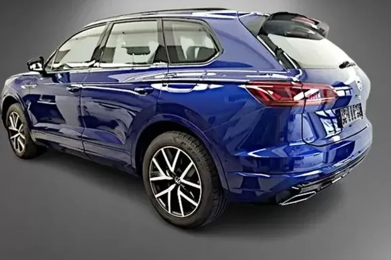 Volkswagen Touareg din 2021 cu 25.268 km - oferta VOL126116 - foto 6