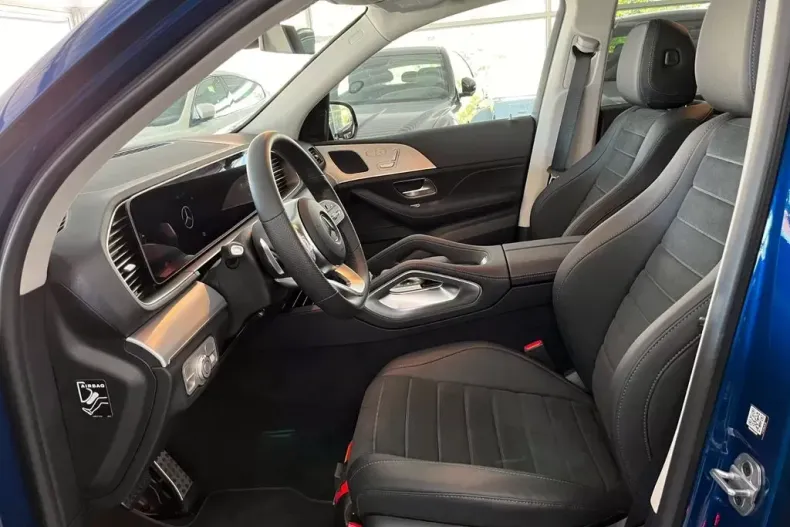 Mercedes-Benz GLE 300 din 2022 cu 10 km - oferta MER126122 - foto 6