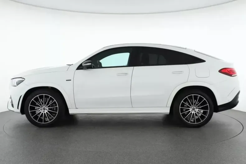 Mercedes-Benz GLE 350 din 2021 cu 29.700 km - oferta MER126127 - foto 3