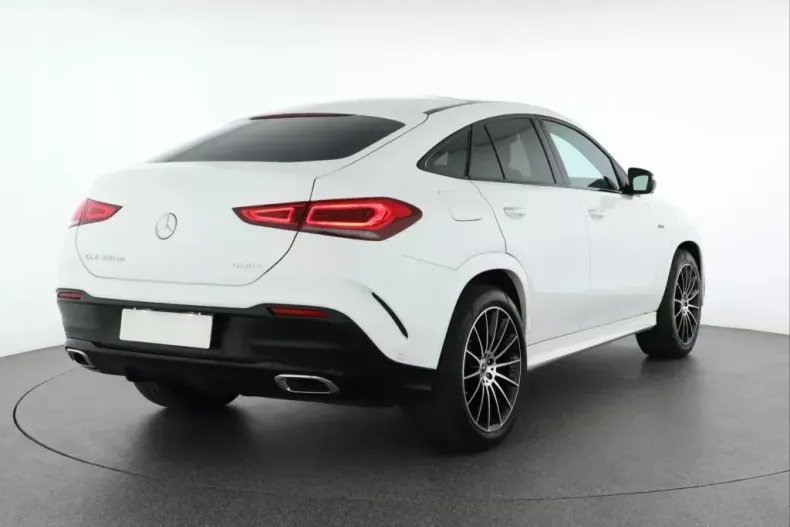 Mercedes-Benz GLE 350 din 2021 cu 29.700 km - oferta MER126127 - foto 7
