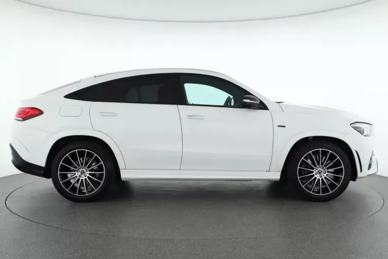 Mercedes-Benz GLE 350 din 2021 cu 29.700 km - oferta MER126127 - foto 8