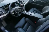 Volvo XC90 din 2021 cu 42.000 km - oferta VOL126128 - foto 4