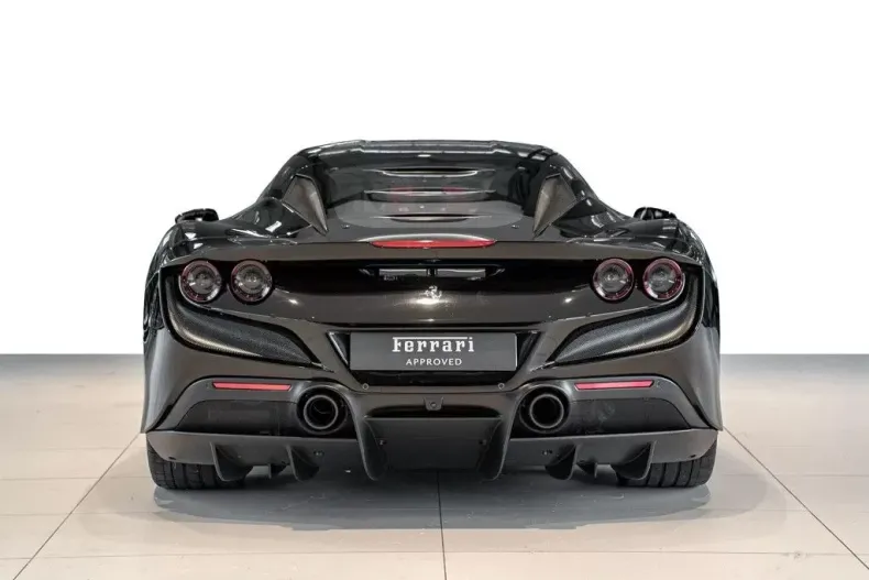 Ferrari F8 din 2020 cu 2.000 km - oferta FER126129 - foto 7