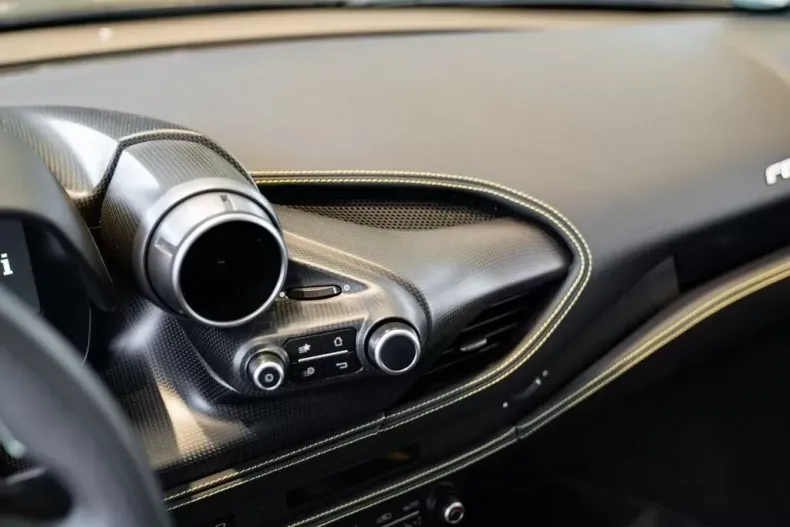 Ferrari F8 din 2020 cu 2.000 km - oferta FER126129 - foto 13