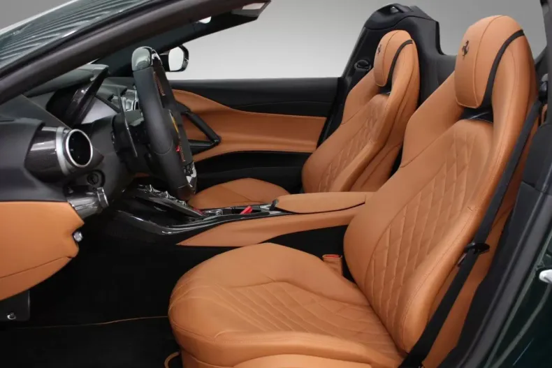 Ferrari 812 din 2022 cu 4.750 km - oferta FER126130 - foto 9