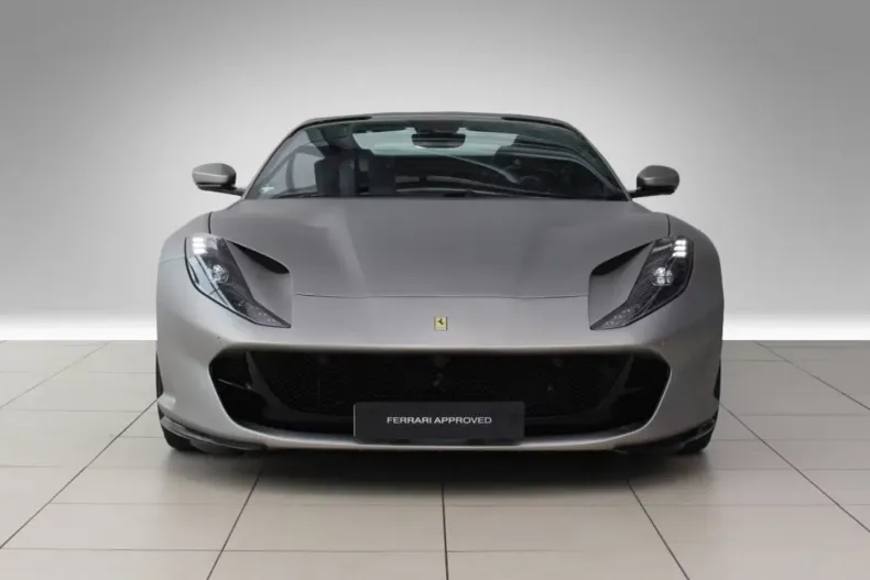 Ferrari 812 din 2020 cu 4.890 km - oferta FER126131 - foto 3