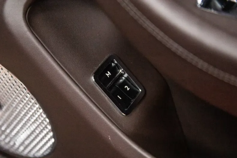 Bentley Flying Spur din 2021 cu 45.000 km - oferta BEN126132 - foto 17