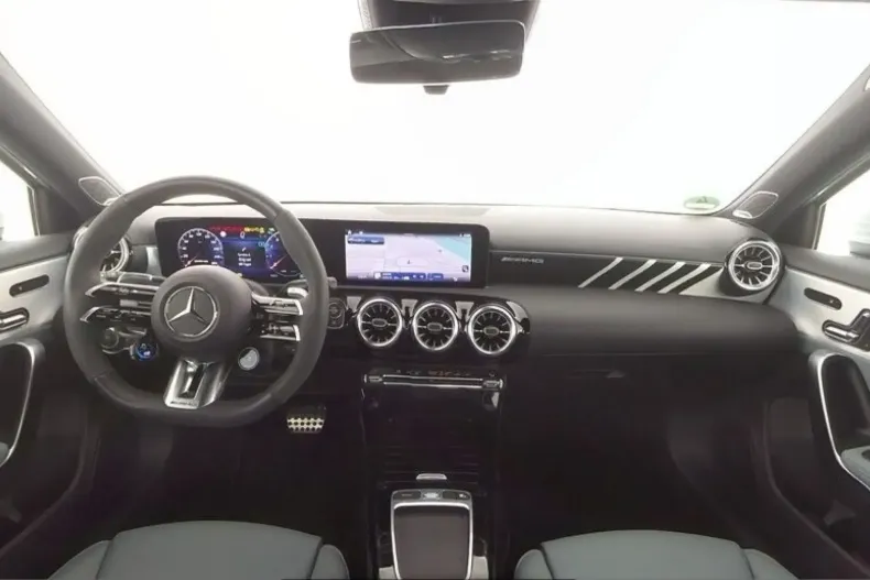 Mercedes-Benz A 35 AMG din 2023 cu 21.175 km - oferta MER126141 - foto 4