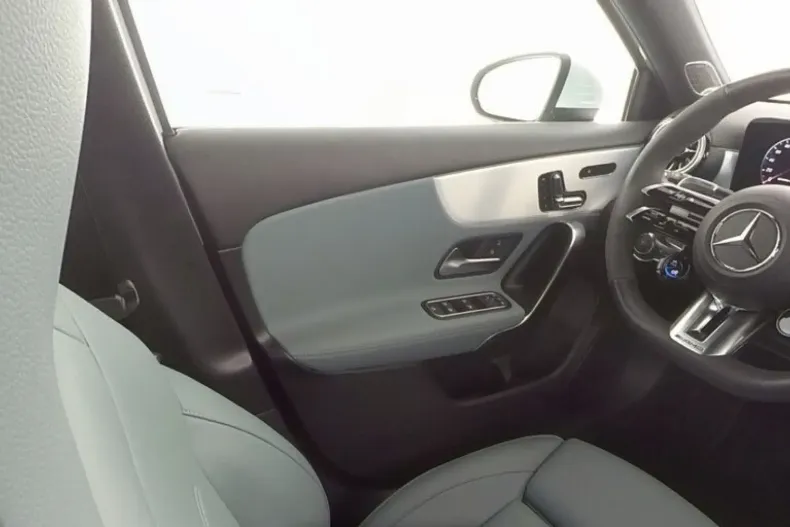 Mercedes-Benz A 35 AMG din 2023 cu 21.175 km - oferta MER126141 - foto 7