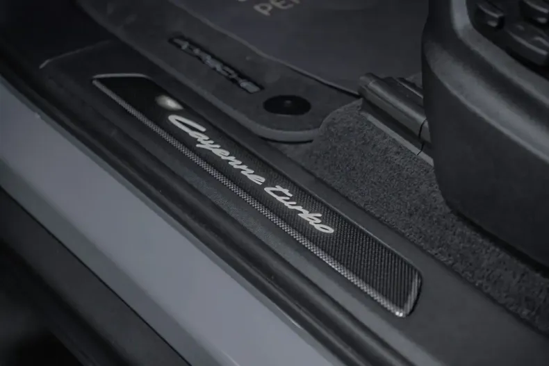 Porsche Cayenne din 2024 cu 0 km - oferta POR126142 - foto 15