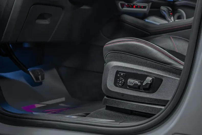 BMW XM din 2023 cu 19.000 km - oferta BMW126143 - foto 18