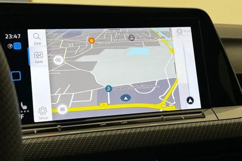 Volkswagen Golf din 2023 cu 3.000 km - oferta VOL126144 - foto 8