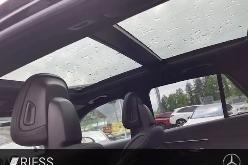 Mercedes-Benz GLC 220 din 2022 cu 45.400 km - oferta MER126146 - foto 8