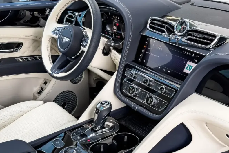 Bentley Bentayga din 2023 cu 8.910 km - oferta BEN126155 - foto 18