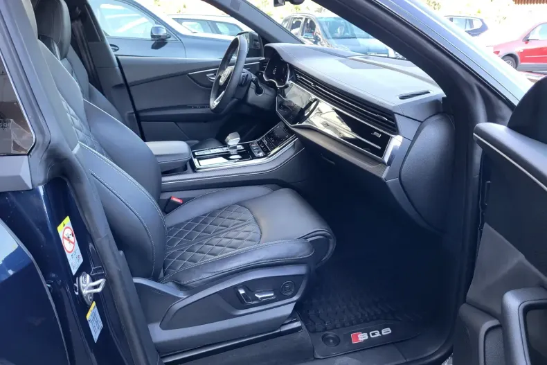 Audi SQ8 din 2023 cu 22.500 km - oferta AUD126156 - foto 13