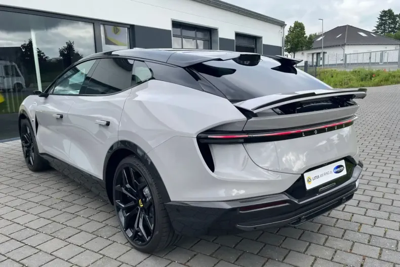 Lotus Eletre din 2023 cu 21.000 km - oferta LOT126157 - foto 5