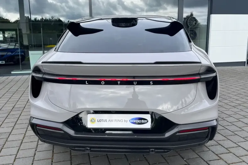 Lotus Eletre din 2023 cu 21.000 km - oferta LOT126157 - foto 6