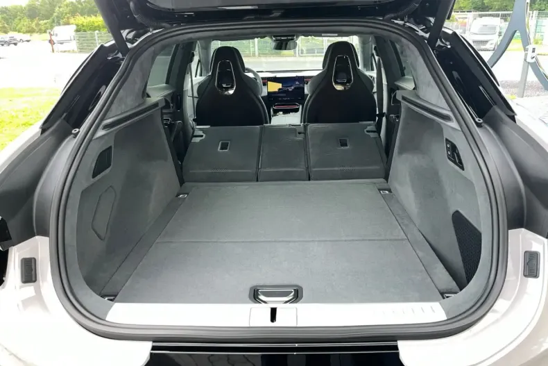 Lotus Eletre din 2023 cu 21.000 km - oferta LOT126157 - foto 16