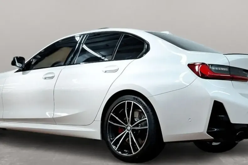 BMW 330 din 2023 cu 20.000 km - oferta BMW126158 - foto 3