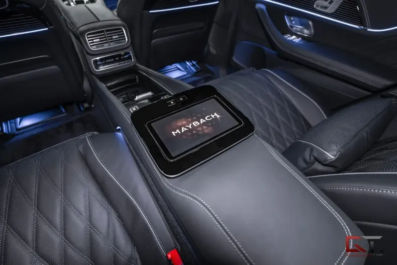 Mercedes-Benz GLS 600 din 2023 cu 2.000 km - oferta MER126163 - foto 38