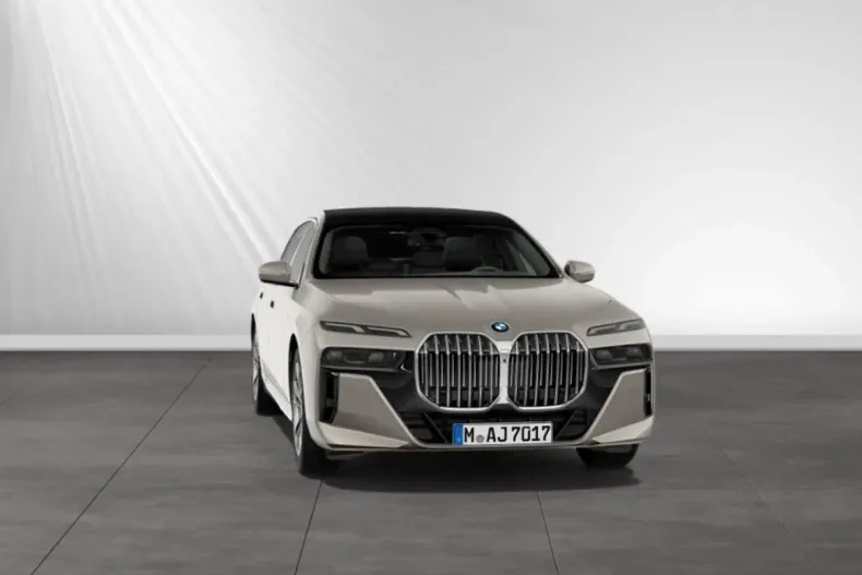 BMW 740 din 2023 cu 29.211 km - oferta BMW126169 - foto 9