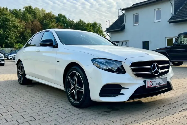 Mercedes-Benz E 300 din 2020 cu 76.000 km - oferta MER126177 - foto 3