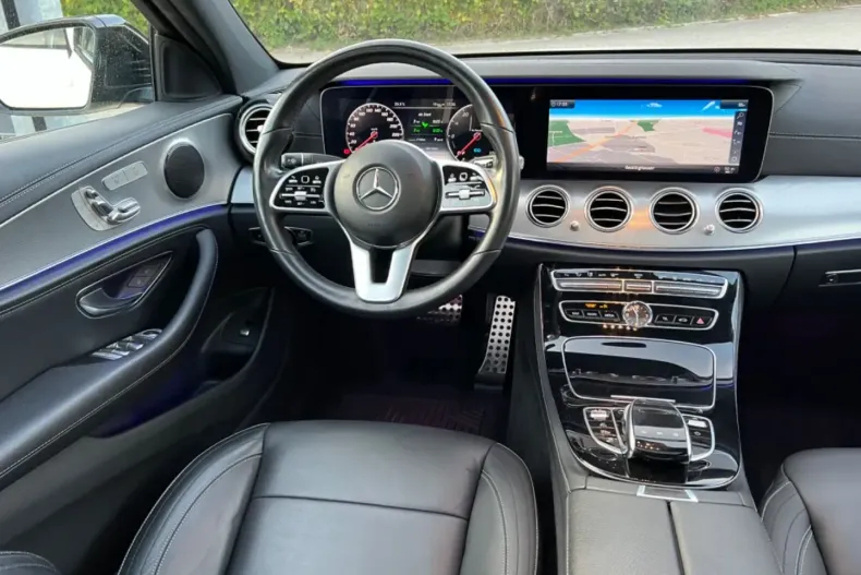 Mercedes-Benz E 300 din 2020 cu 76.000 km - oferta MER126177 - foto 11