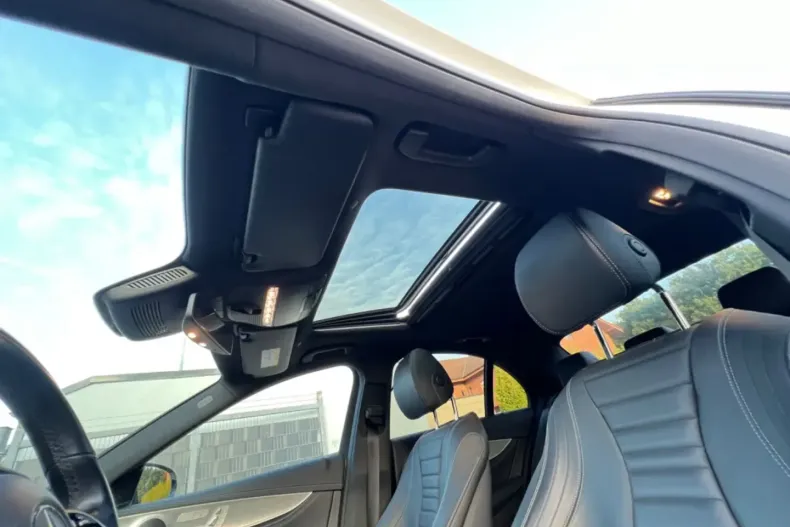 Mercedes-Benz E 300 din 2020 cu 76.000 km - oferta MER126177 - foto 15