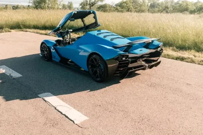 KTM X-BOW din 2023 cu 2.830 km - oferta KTM126178 - foto 3