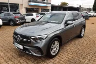 Mercedes-Benz GLC 200 din 2023 cu 7.926 km - oferta MER126181 - foto 1