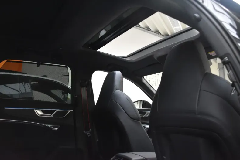 Audi RS6 din 2024 cu 9.984 km - oferta AUD126187 - foto 27