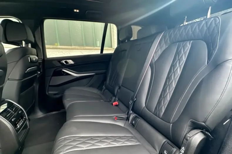 BMW X7 din 2024 cu 5.567 km - oferta BMW126191 - foto 5