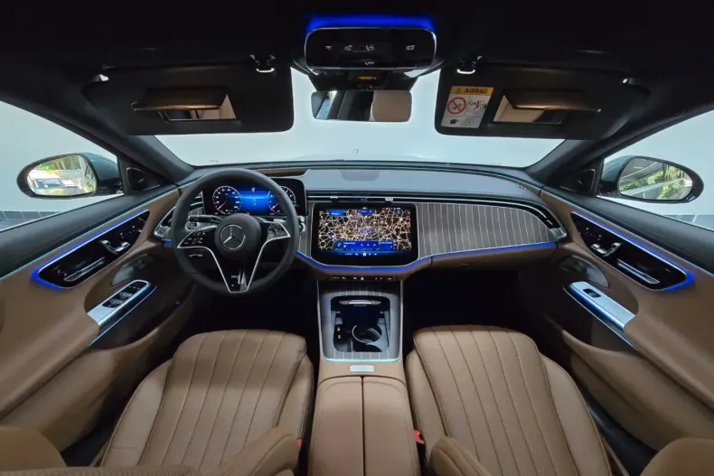 Mercedes-Benz E 200 din 2024 cu 50 km - oferta MER126192 - foto 7